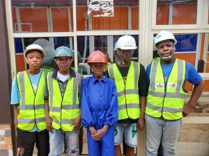 ABOUT Bay Flowers Logo 16