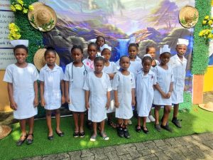 ABOUT Bay Flowers Logo 22