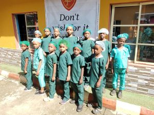 ABOUT Bay Flowers Logo 24