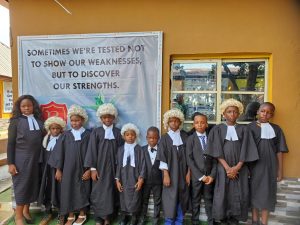 ABOUT Bay Flowers Logo 25